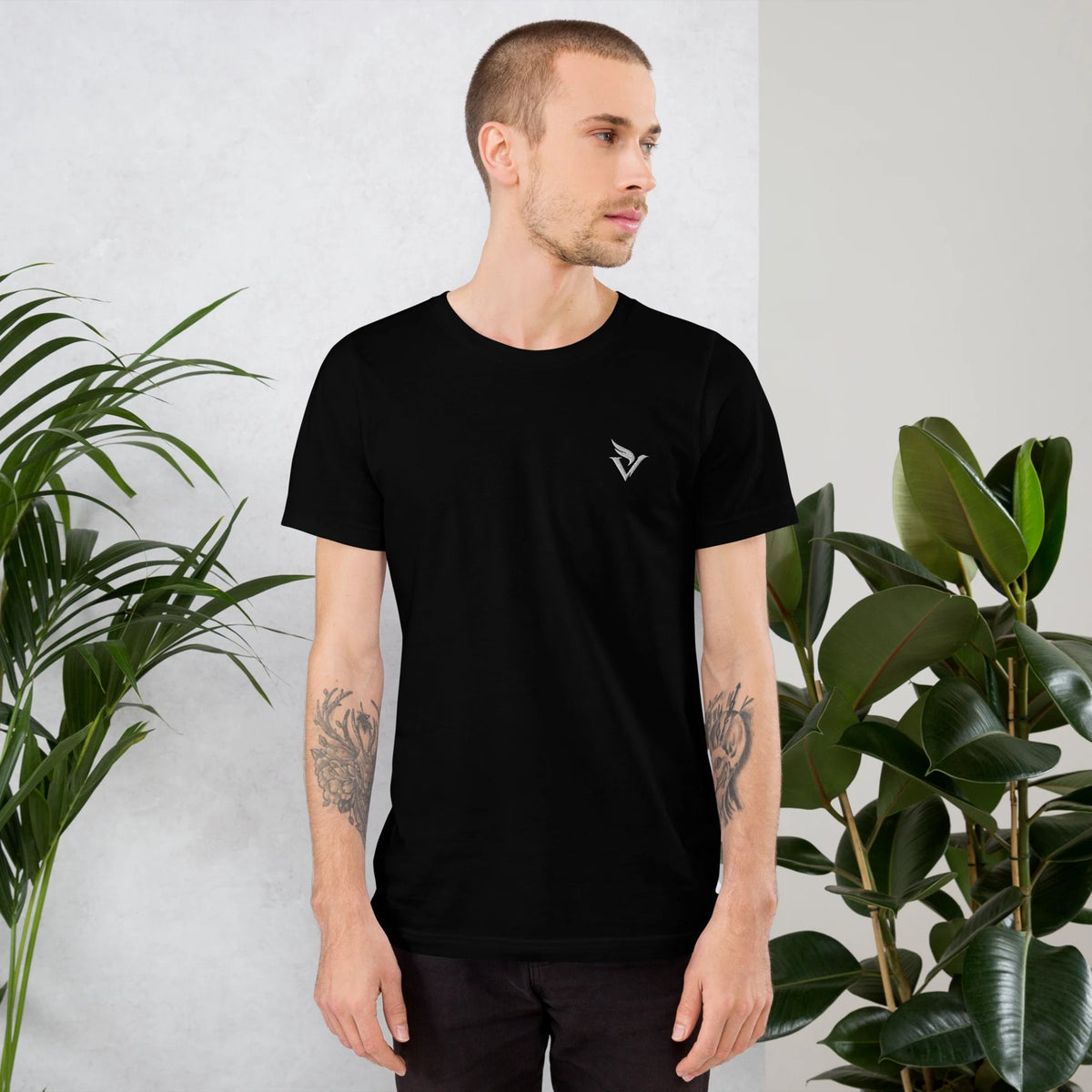 Raven Tee in black, front with embroidered V-wing logo